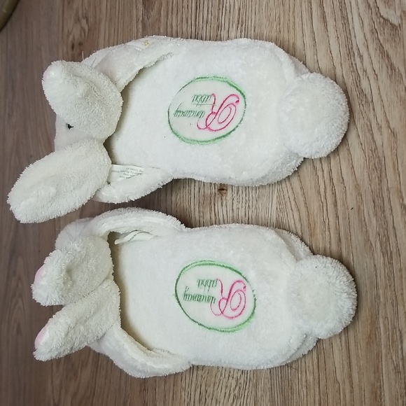 Runaway Rabbit Creations Plush Bunny Slippers Off White House Shoes Pink Black - Picture 3 of 9